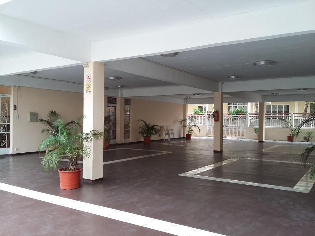 Apartamento Alpha - & *